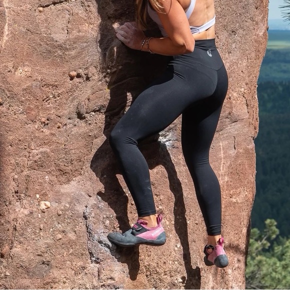  Soul Fire Apparel Co - SF NUDE-FEEL LEGGINGS - Picture 3 of 3